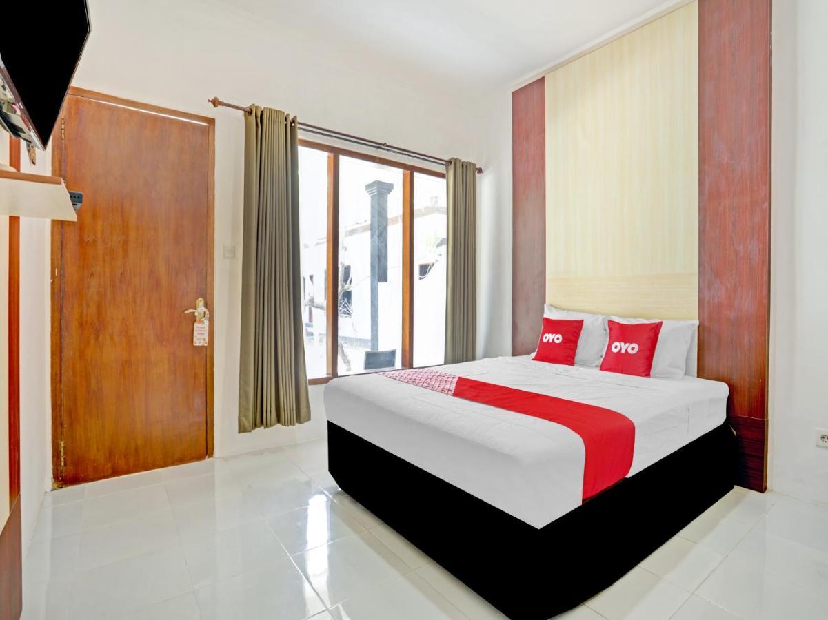 Oyo 90638 Pondok Idas Hotel Legian Buitenkant foto