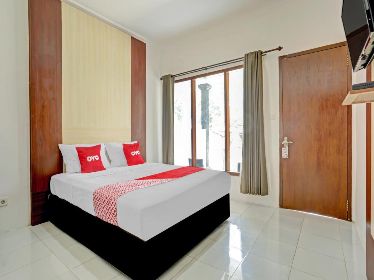 Oyo 90638 Pondok Idas Hotel Legian Buitenkant foto